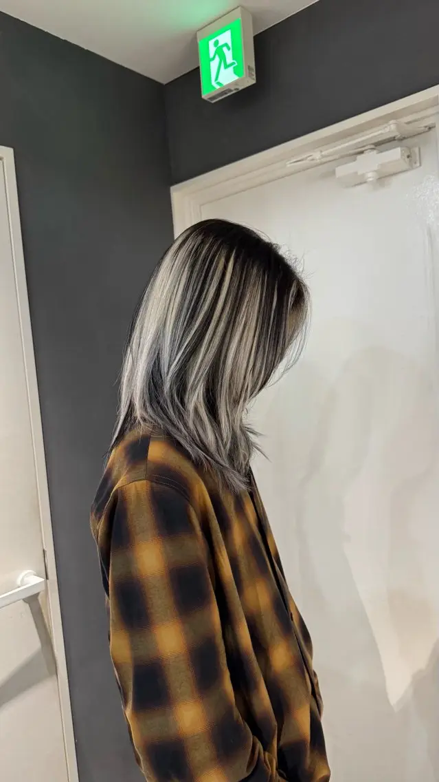 ミディアム カット ヘアカラー reira/堀江/ 似合わせカットのヘアスタイル