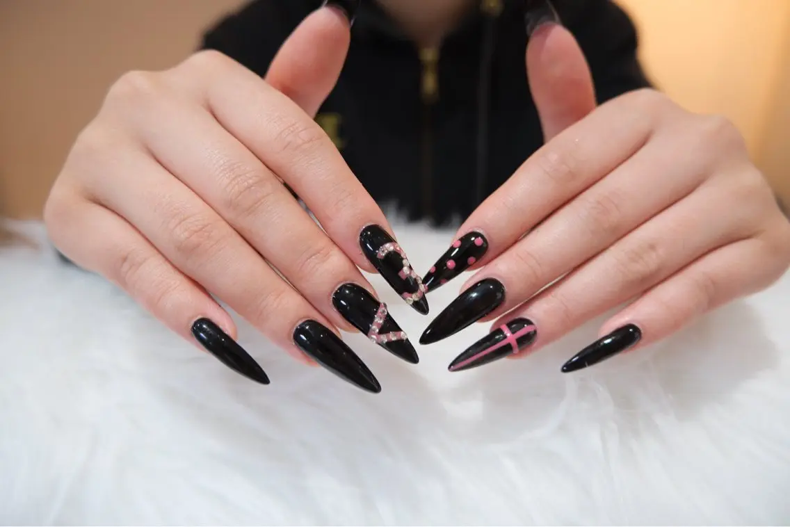 ネイル Anmi Nail Sanaのネイルデザイン