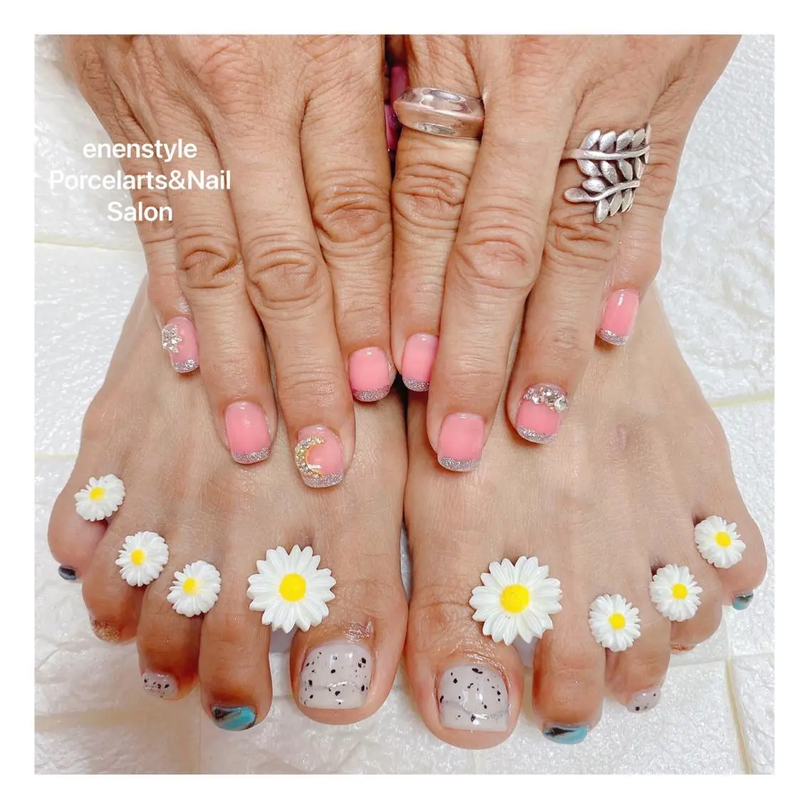 ミディアム ネイル 🐾enen style 🐾のネイルデザイン