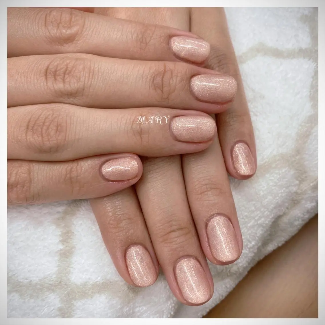 ネイル ニュアンスネイル オフィスネイル ワンカラーネイル ピンク ピンクベージュ ハンドネイル Mary nail .narumiのネイルデザイン