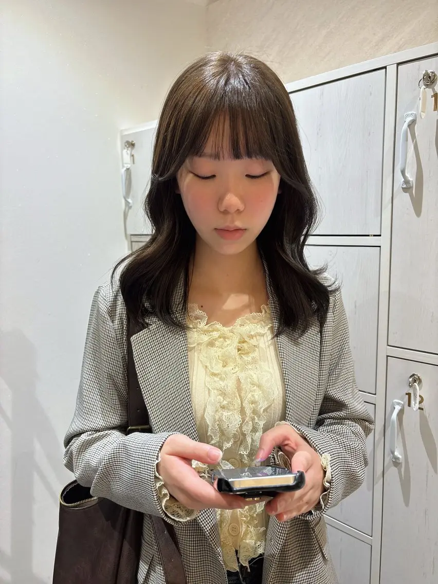 レディースカット(無料) + カラー ¥3000の写真