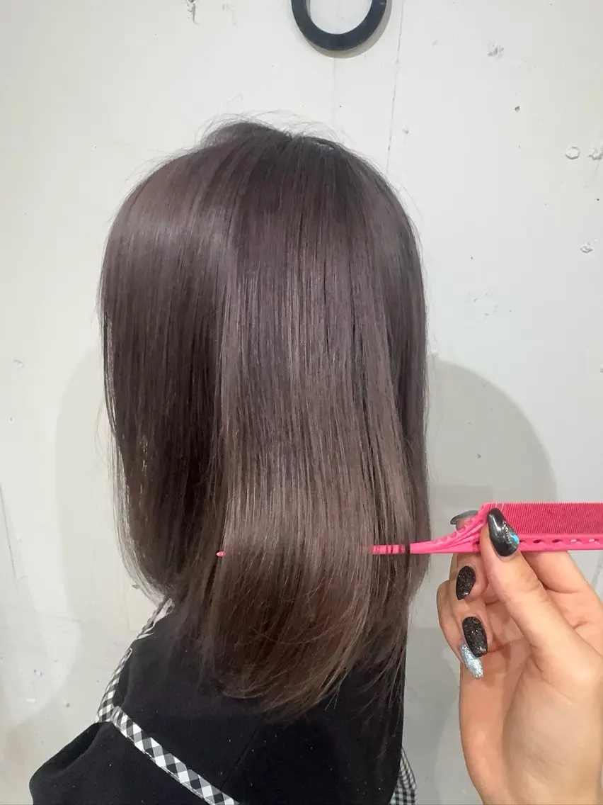 ミディアム カラー 透明感カラー グレージュ カット ヘアカラー 藤田 紋芽 / 艶髪透明感カラーのヘアスタイル