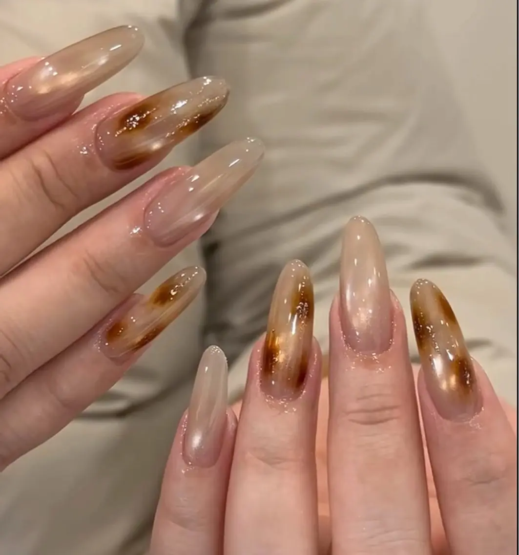 ネイル WO MIAO💎のネイルデザイン