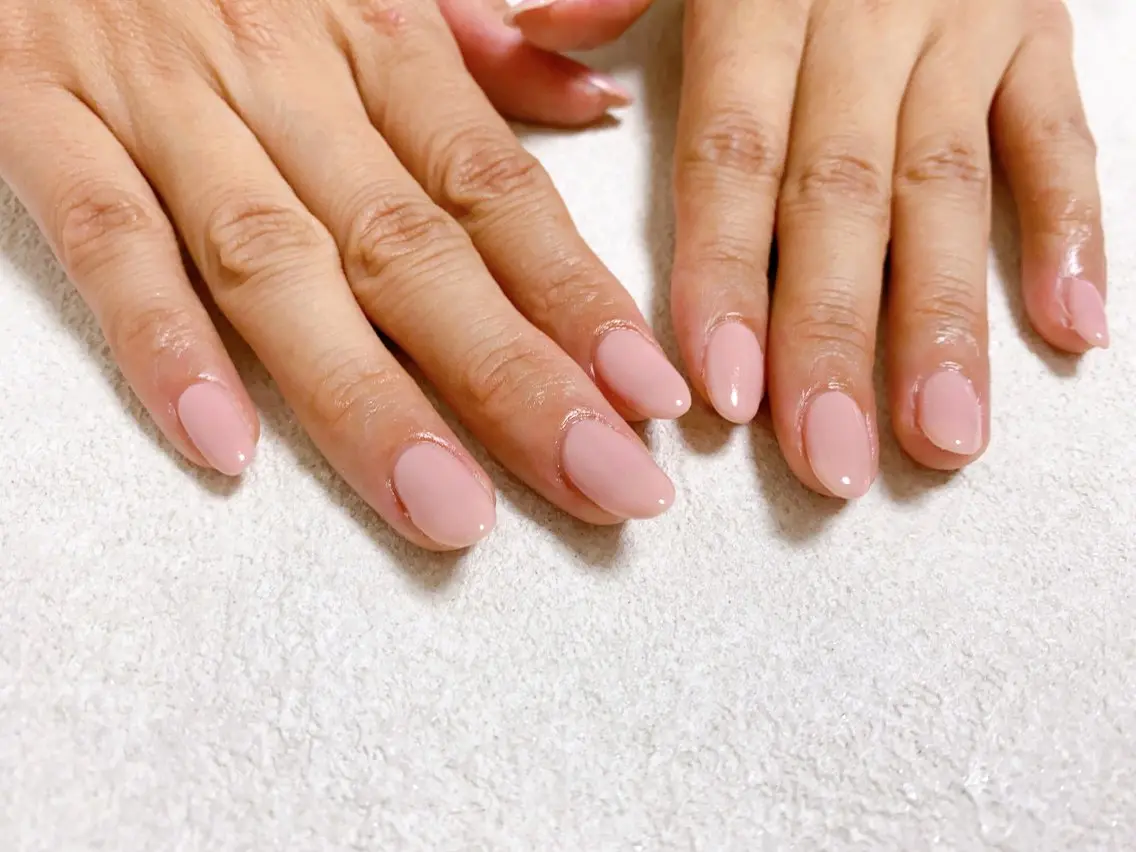 ネイル オーロラネイル フラワーネイル フットネイル フレンチネイル ジェルネイル ハンドネイル mogunail &blowのネイルデザイン