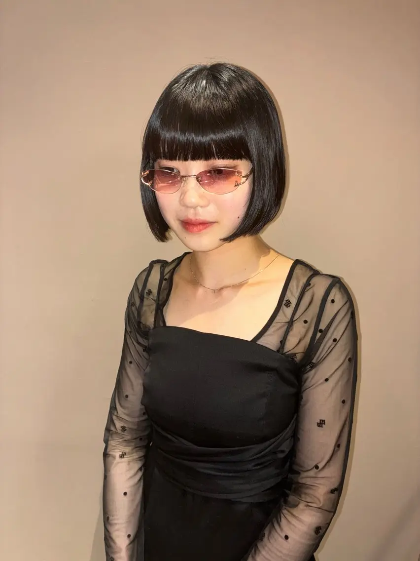 ショート カット ヘアカラー トリートメント yuka 🪶のヘアスタイル