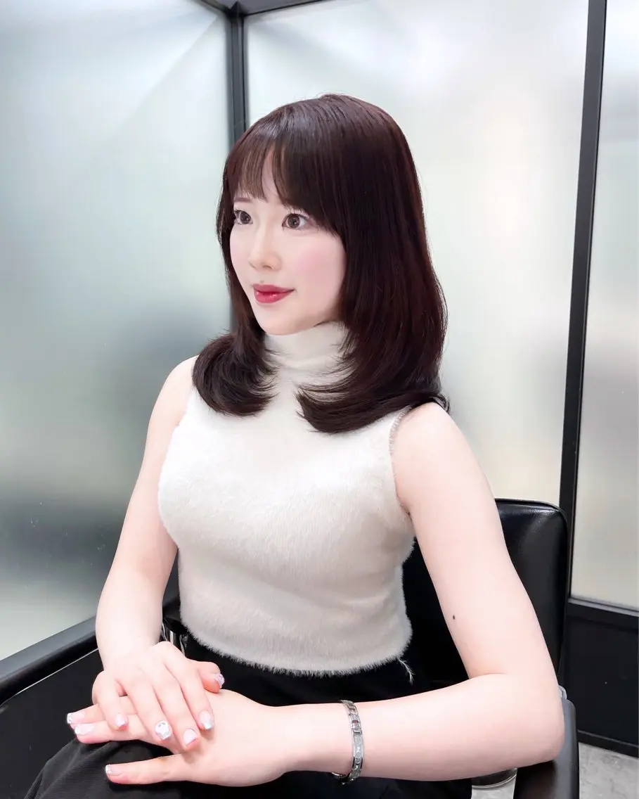 セミロング 韓国風ヘア レイヤーカット トリートメント 韓国レイヤーカット 髪質改善▫️水野有真のヘアスタイル