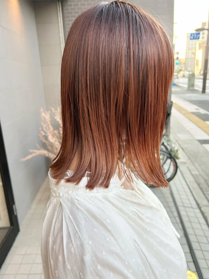 ミディアム カラー 切りっぱなしボブ ブラウンカラー オレンジ オレンジブラウン ボブ ナカジマ ナナのヘアスタイル
