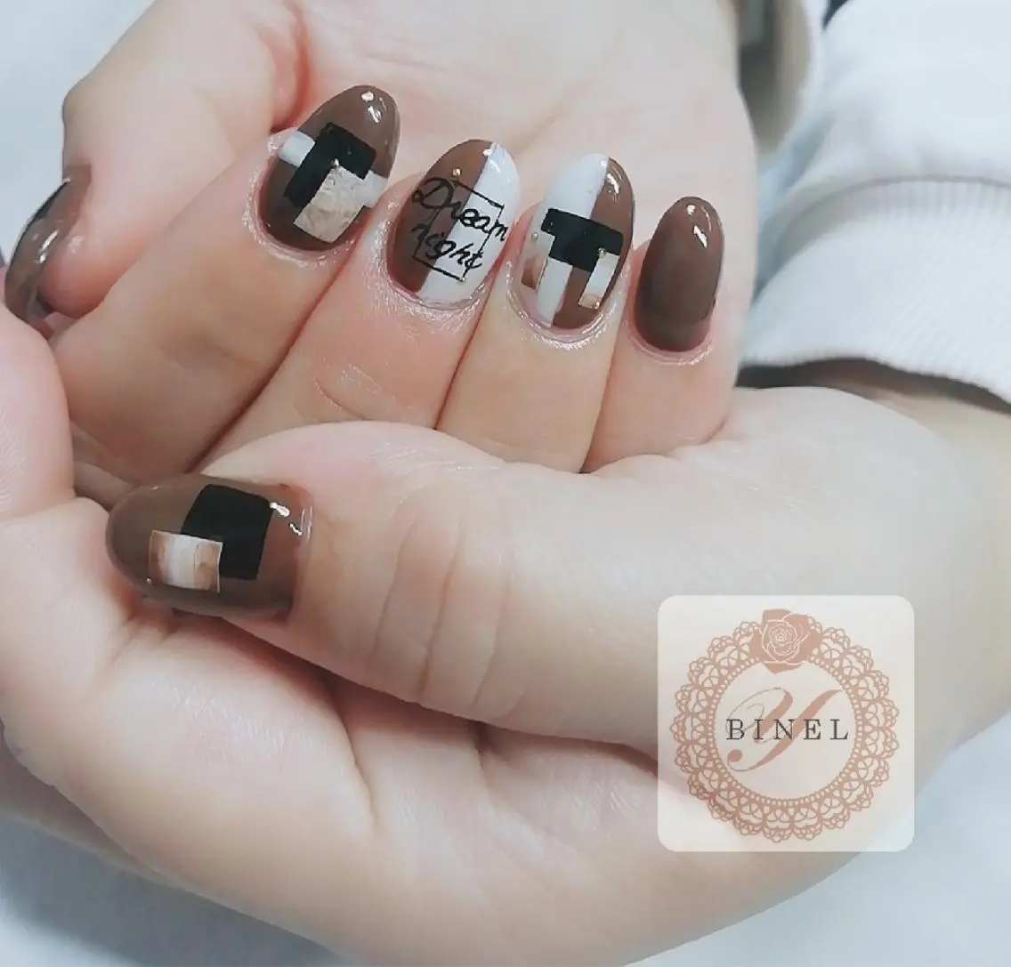 ネイル 持ち込み ハンドネイル Nail Salon Y.BINELのネイルデザイン