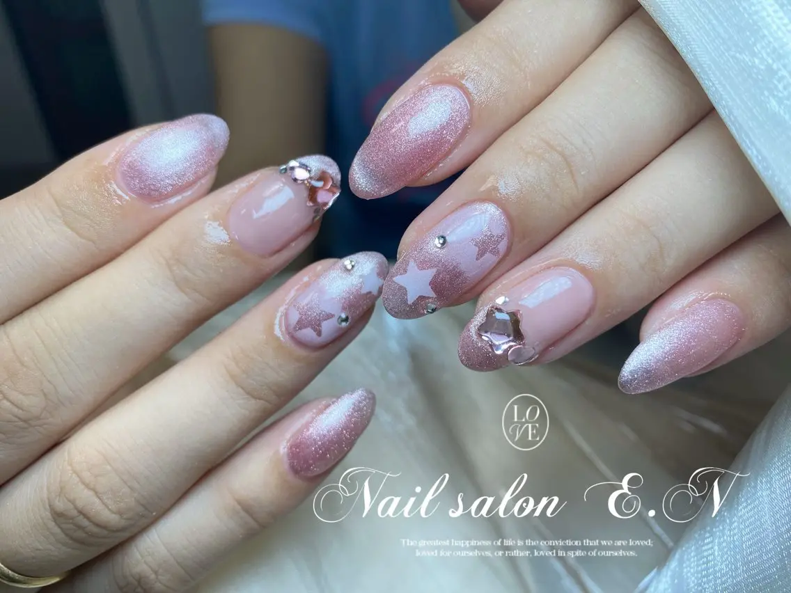ネイル E.N🦋 長さ出し/持ち込みのネイルデザイン