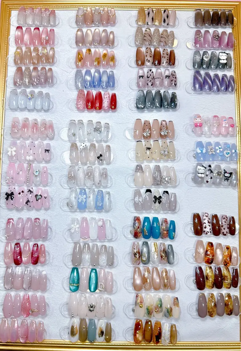 【オフ無し】新メニューモニター💅チップ10本🎀定額アート🎀3Dパーツ一部変更可🎀カラー変更オッケー👌の写真