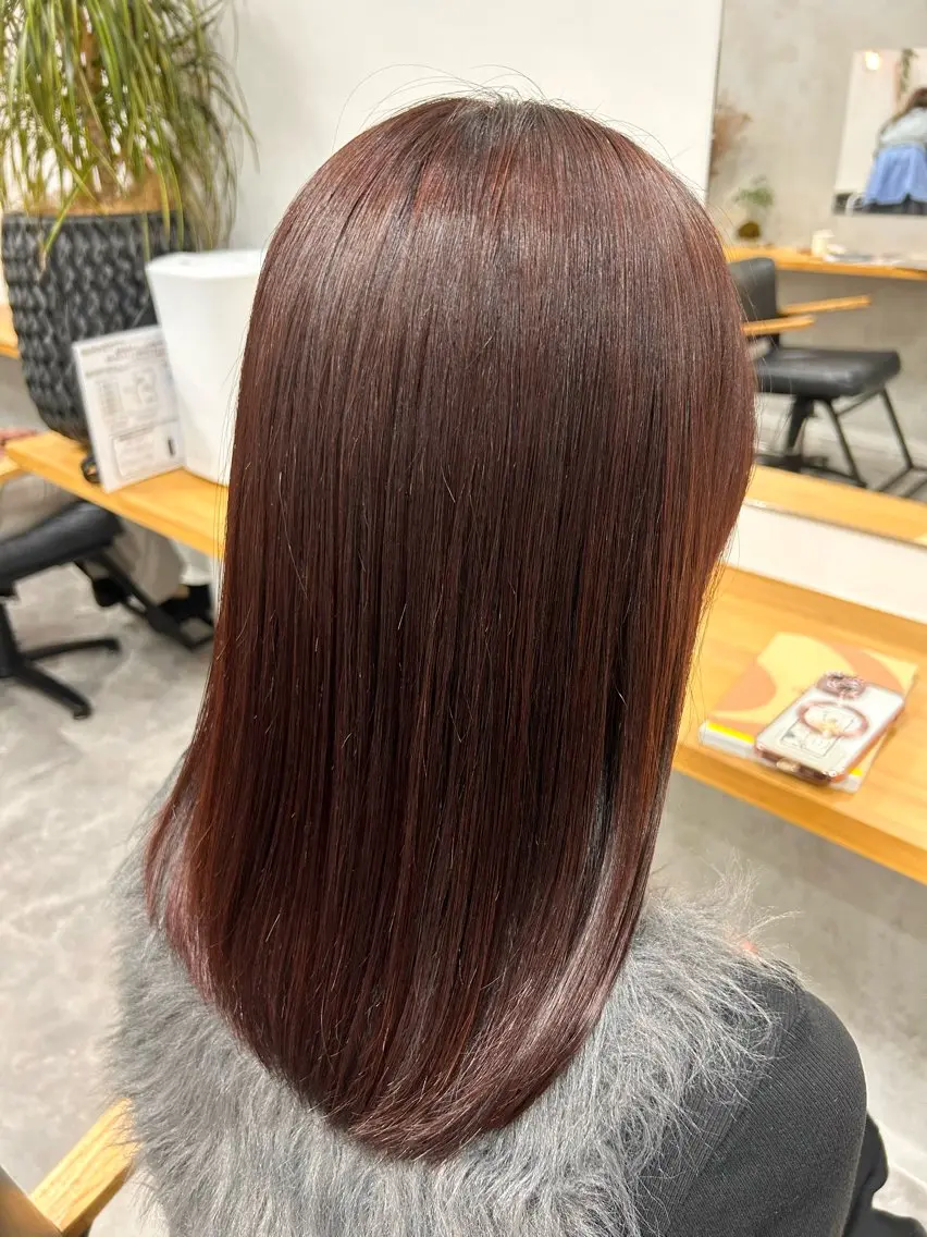 ミディアム 縮毛矯正 コバヤシ リョウのヘアスタイル