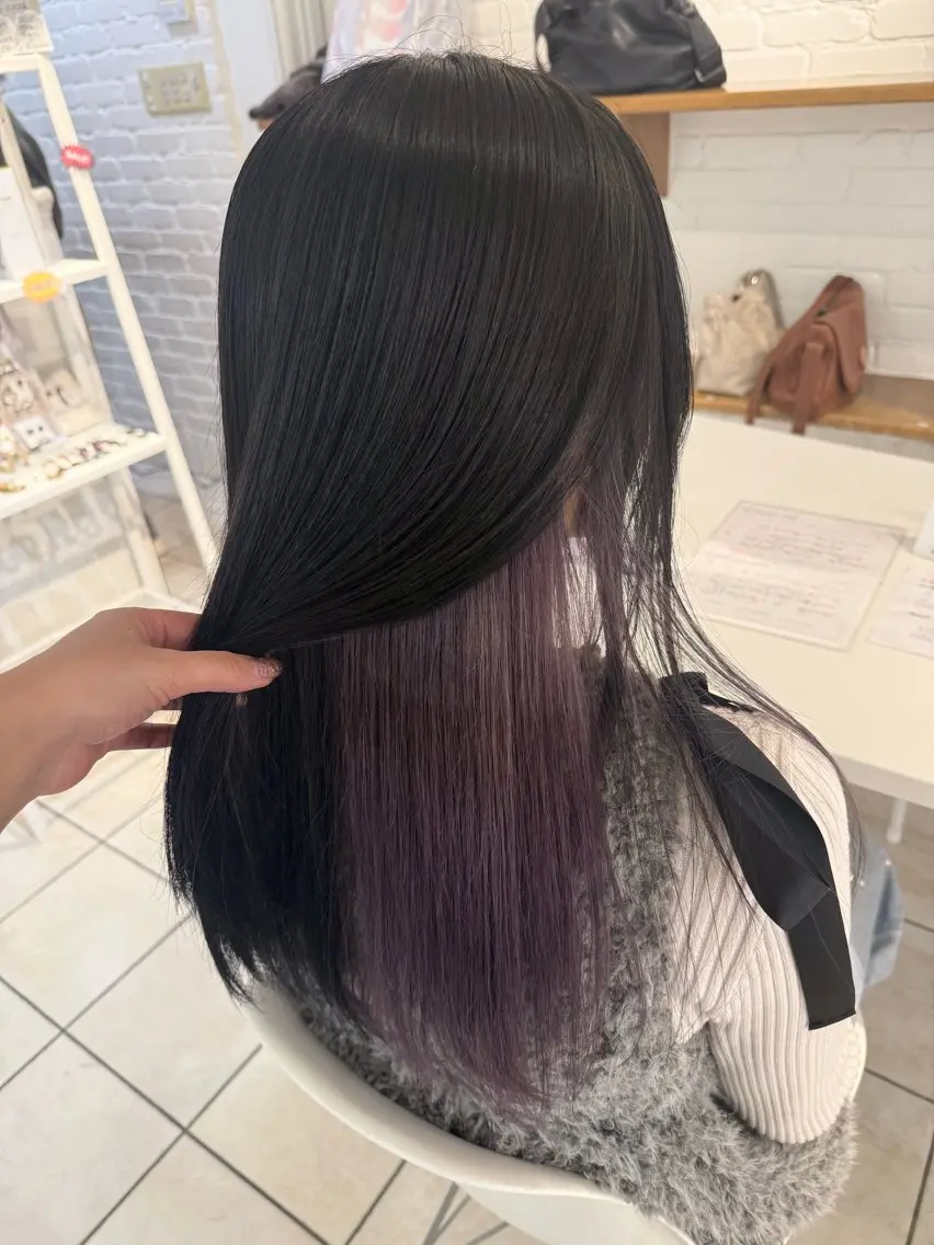 ロング カラー ラベンダーカラー 🌟デザインカラー 🌟コノミ🌟のヘアスタイル