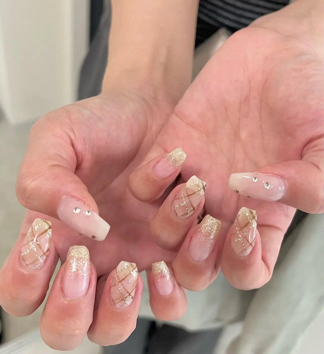 ネイル ハンドネイル ネイル&アイラッシュ abeeのネイルデザイン