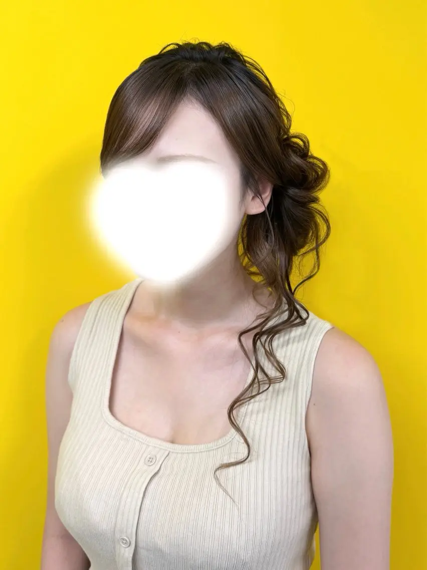 ロング ヘアアレンジ 新宿 / ヘアメ専門 / aira♡*。゚のヘアスタイル