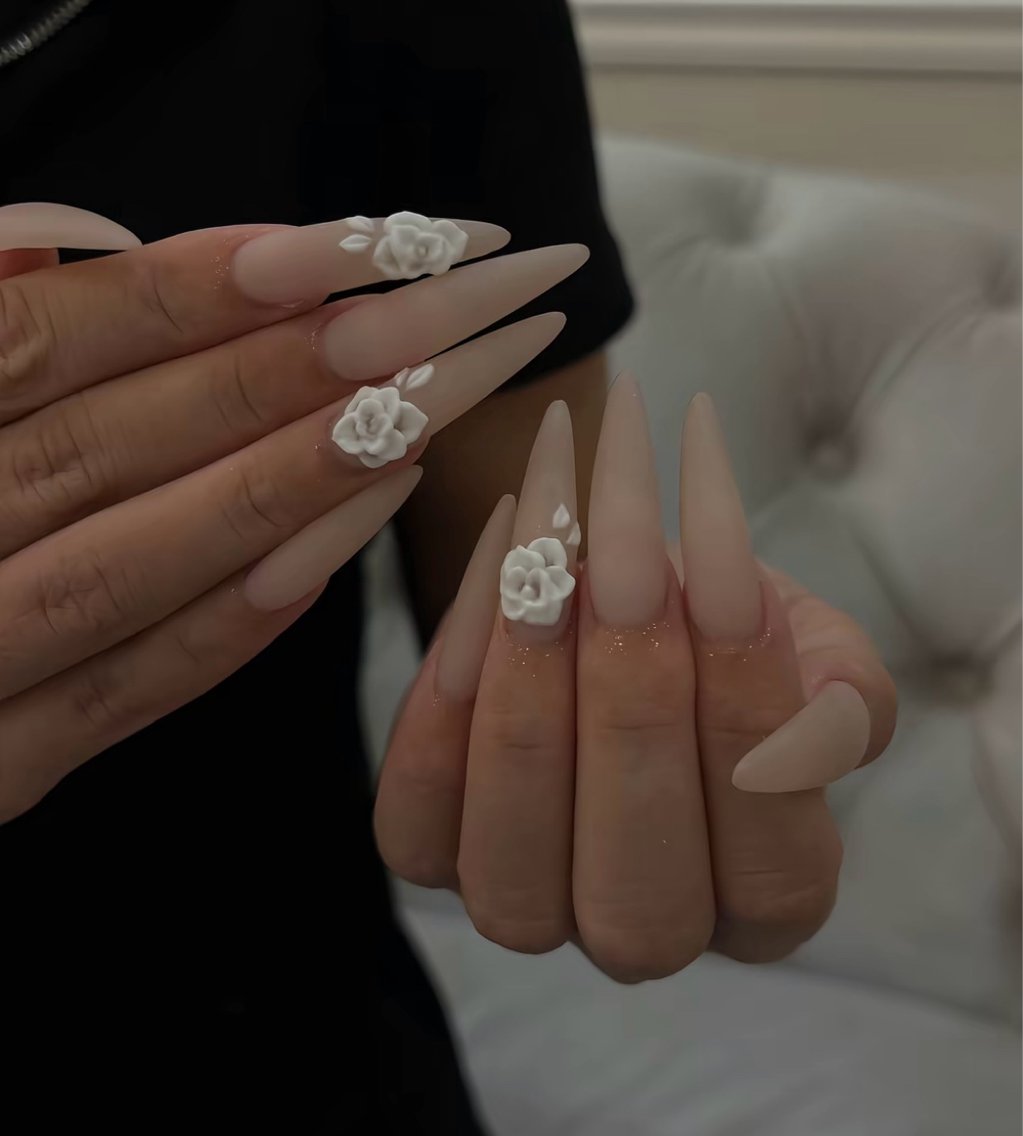 ネイル ハンドネイル NiJi Nailsのネイルデザイン