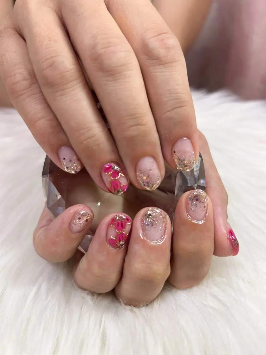 オフ込み☆クラッシーデザインコース¥7,700（アート3-4本）持ち込みのデザインもOK🙆‍♀️の写真
