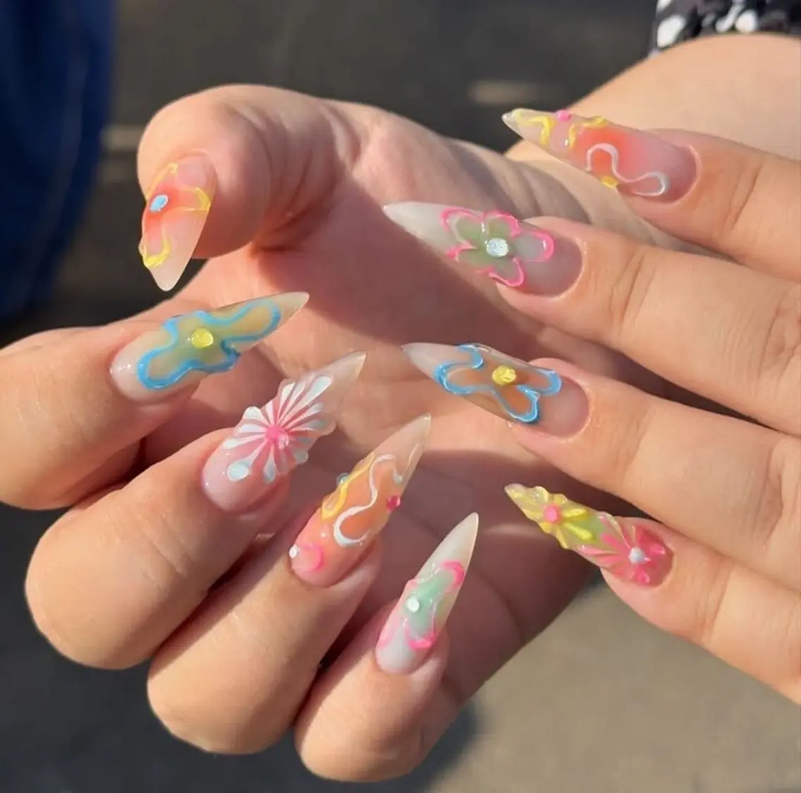 ネイル キラキラネイル 韓国ネイル マグネットネイル 持ち込み ネイルチップ ハンドネイル Chiee Bling.Nailのネイルデザイン