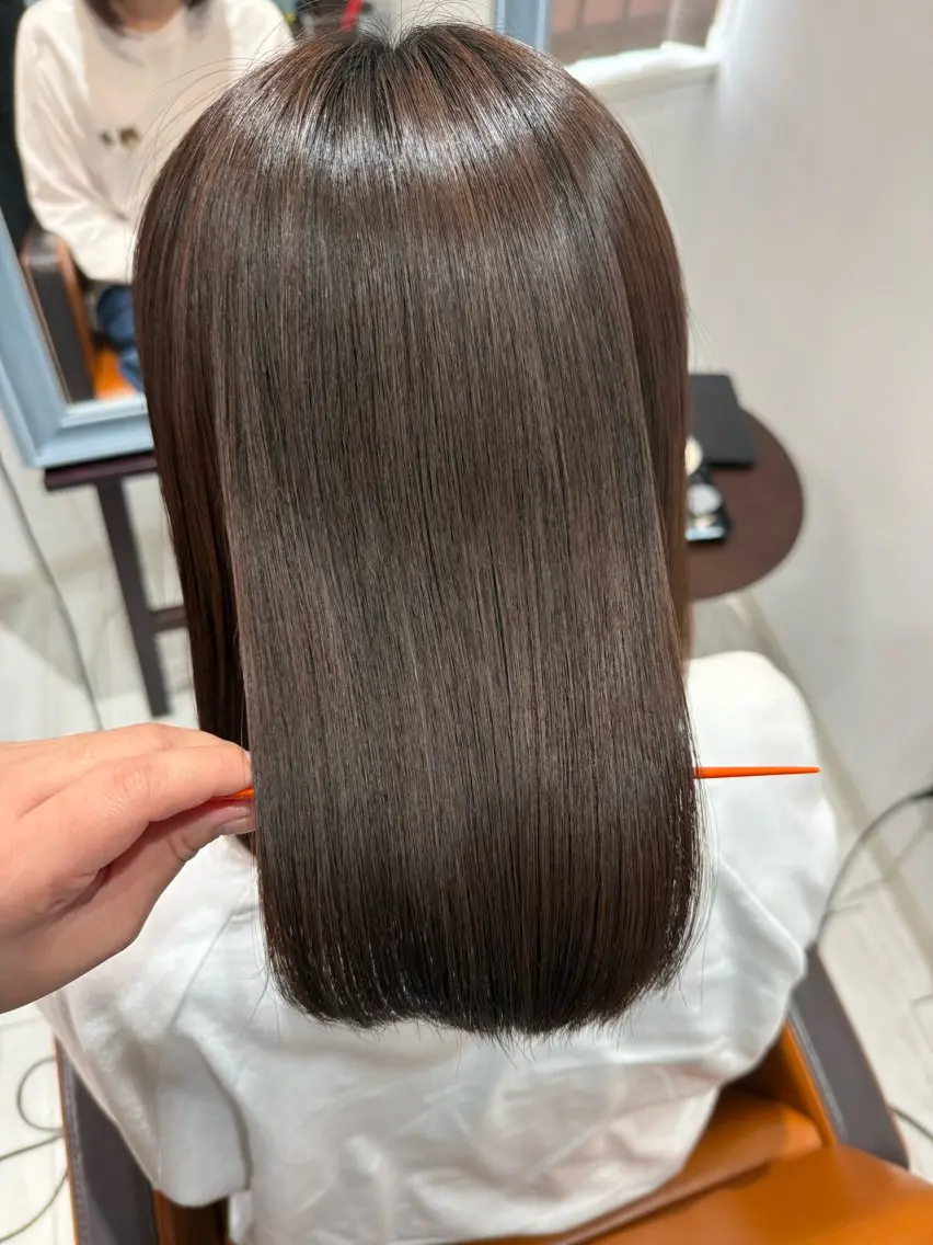 セミロング カット 縮毛矯正 トリートメント 🍊髪質改善🍊縮毛 矯正🍊濱野紗奈🍊のヘアスタイル