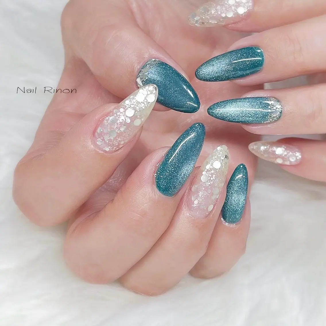 ネイル マグネットネイル ハンドネイル Nail Rinonのネイルデザイン