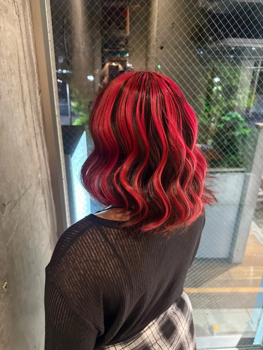 ミディアム カラー レッドカラー ボブ/レイヤーカット MARIKOのヘアスタイル