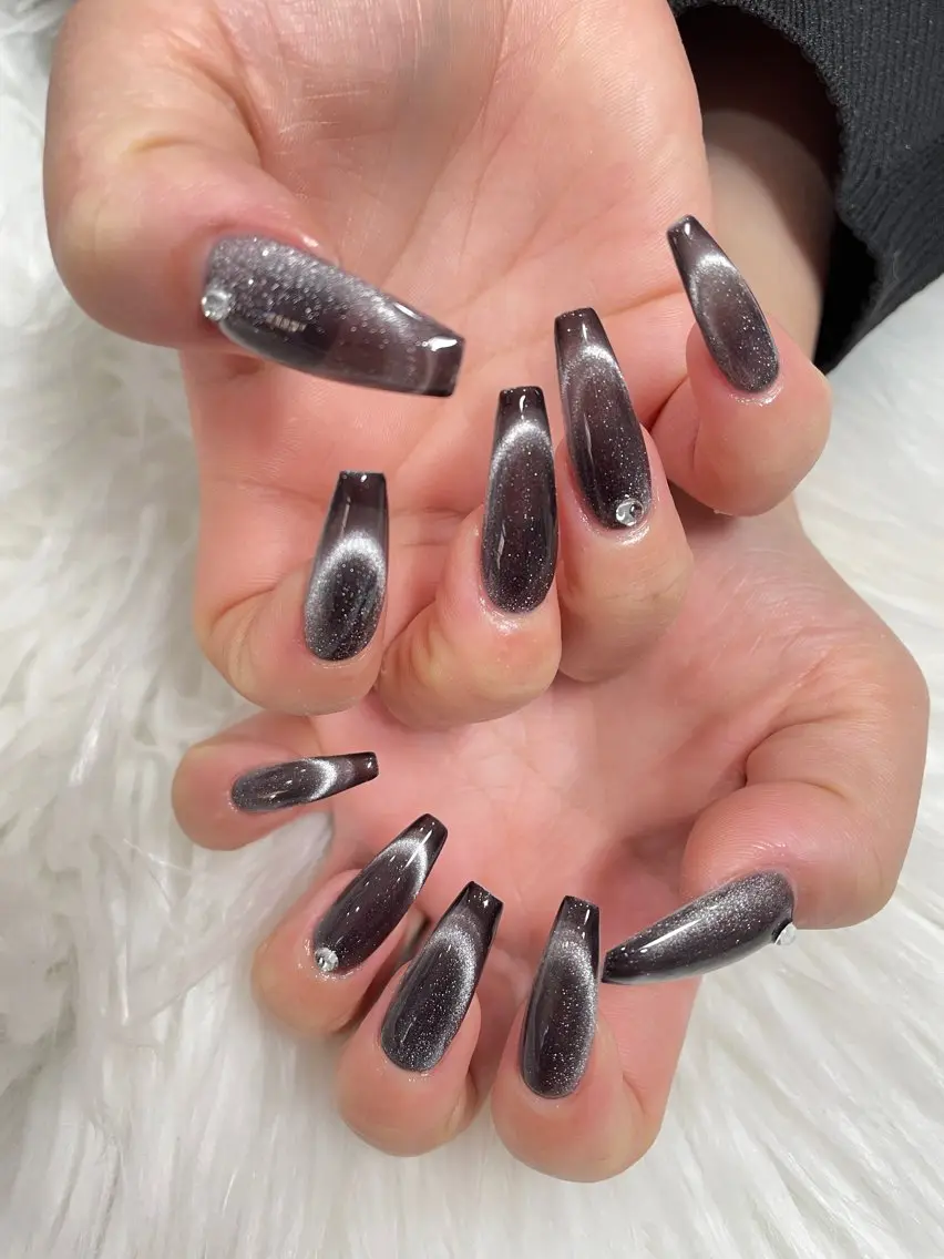 ネイル ハンドネイル ハンドケア Mioné ネイルサロンのネイルデザイン