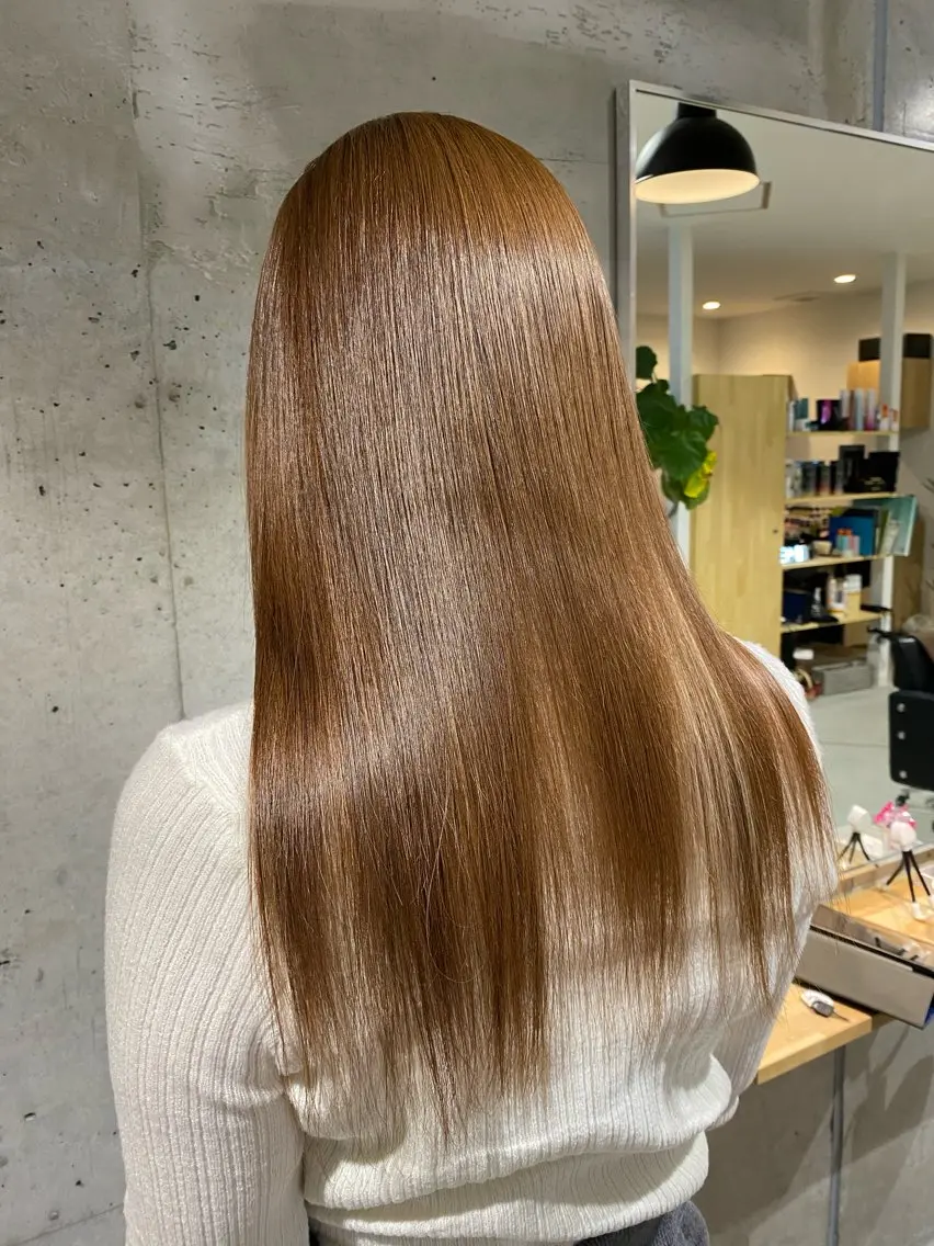 セミロング カット トリートメント 波濤 優季のヘアスタイル