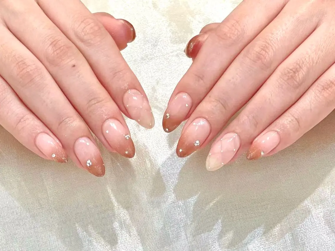 ネイル ハンドネイル CHERIR AKIのネイルデザイン