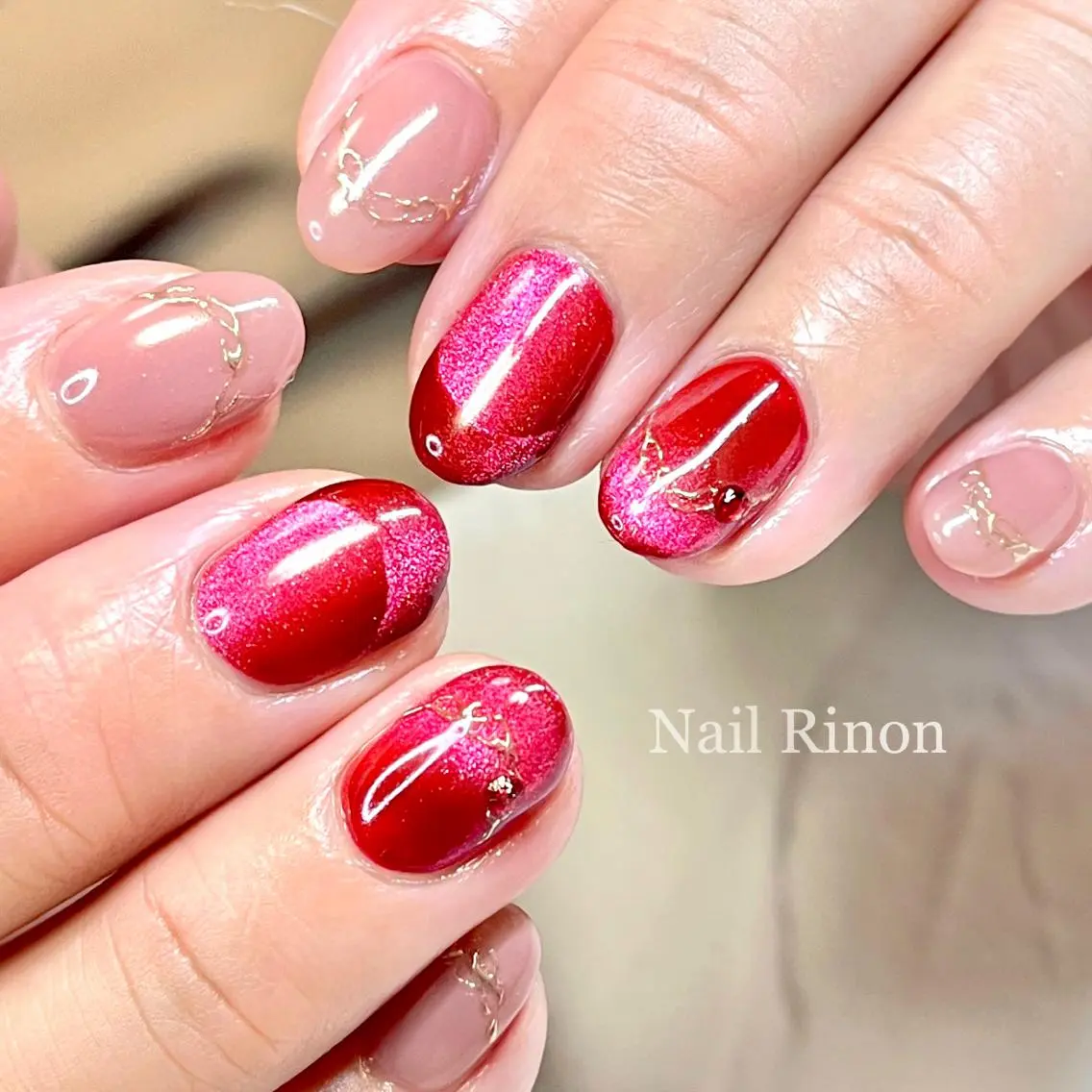 ネイル フレンチネイル オンブレフレンチ 冬ネイル クリスマス ハンドネイル Nail Rinonのネイルデザイン