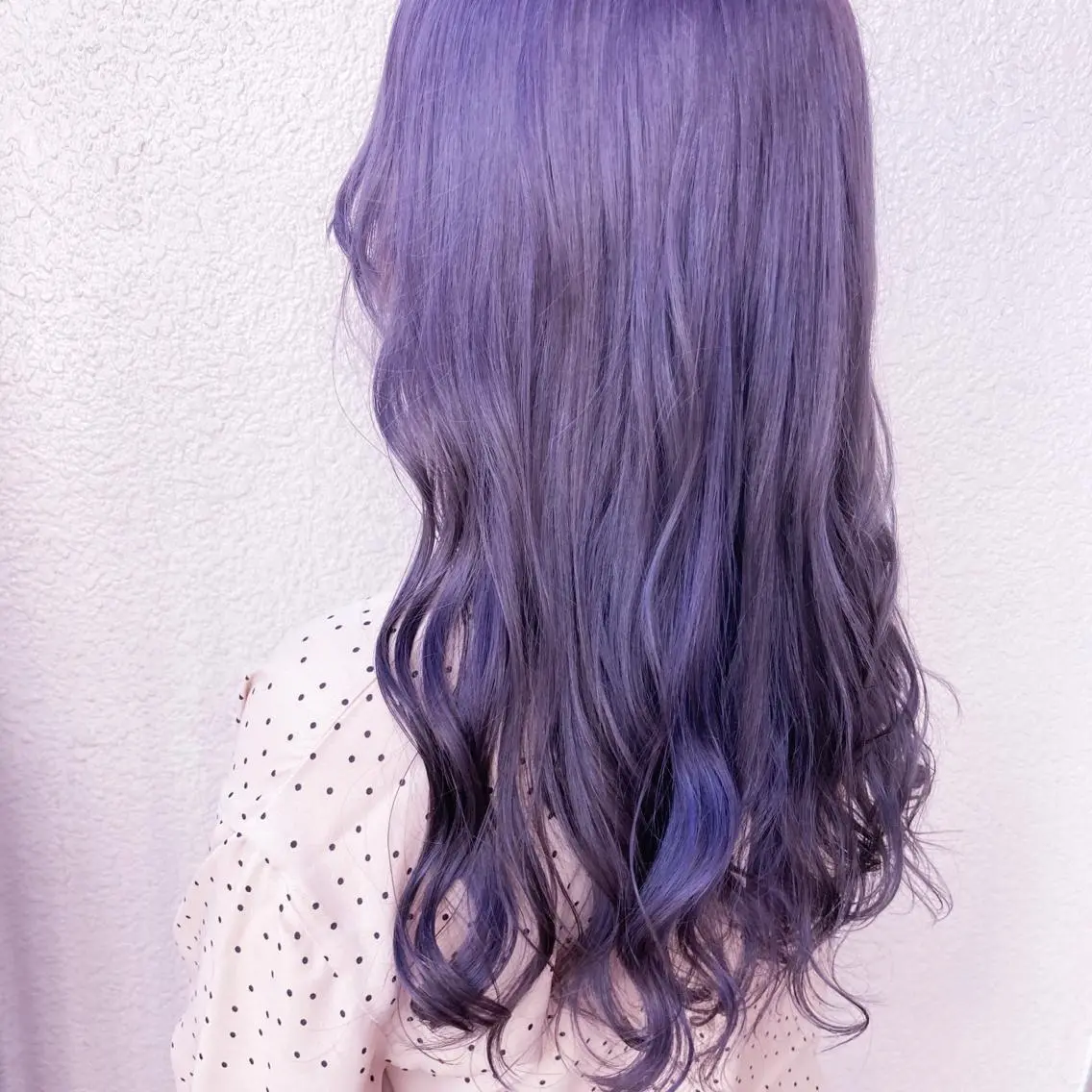 セミロング カラー ブリーチ ラベンダーカラー カット ヘアカラー KAJI MANAMIのヘアスタイル