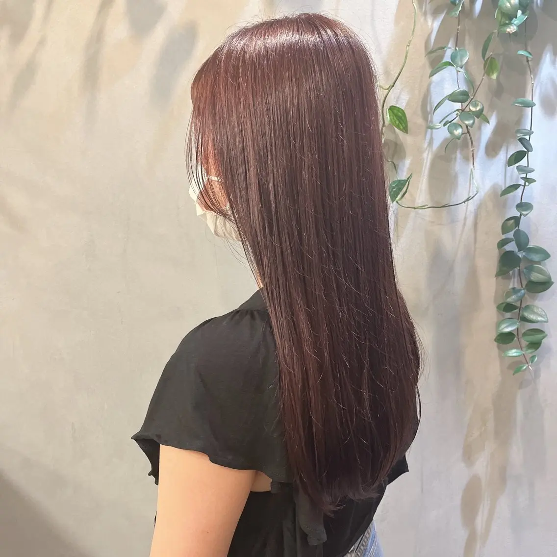 ロング カラー ブラウンカラー ラベンダーカラー 井手 咲乃のヘアスタイル