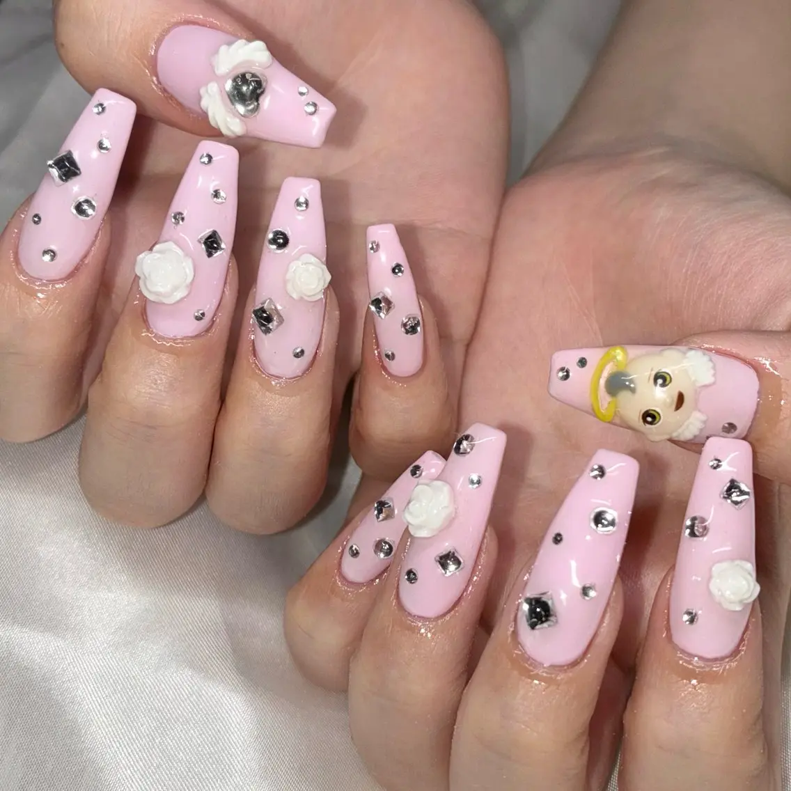 ネイル ハンドネイル Nail ヌシん家 AKANEのネイルデザイン