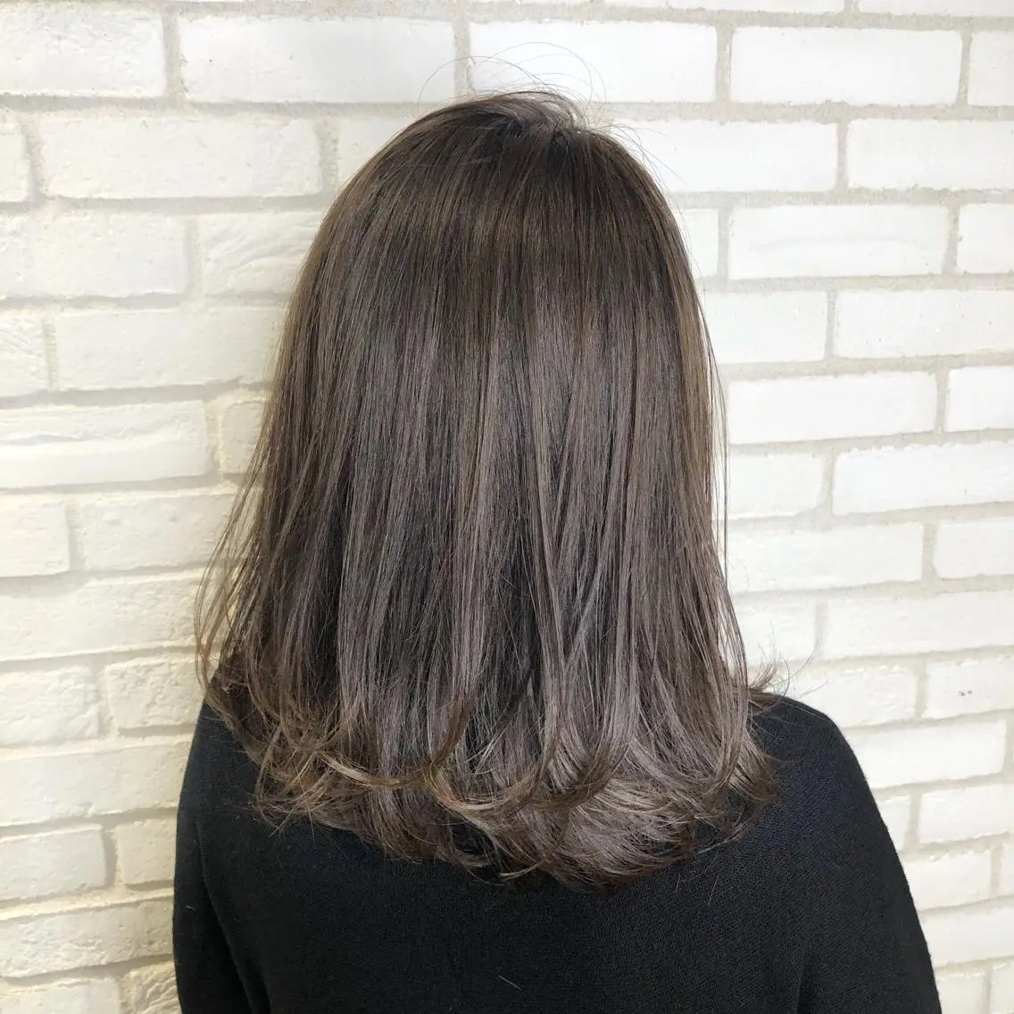 ミディアム カラー ブルーカラー ブルージュ 佐藤 高徳のヘアスタイル