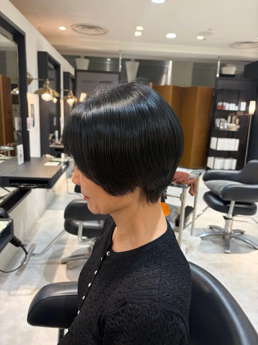 ショート 平野 ゆらのヘアスタイル