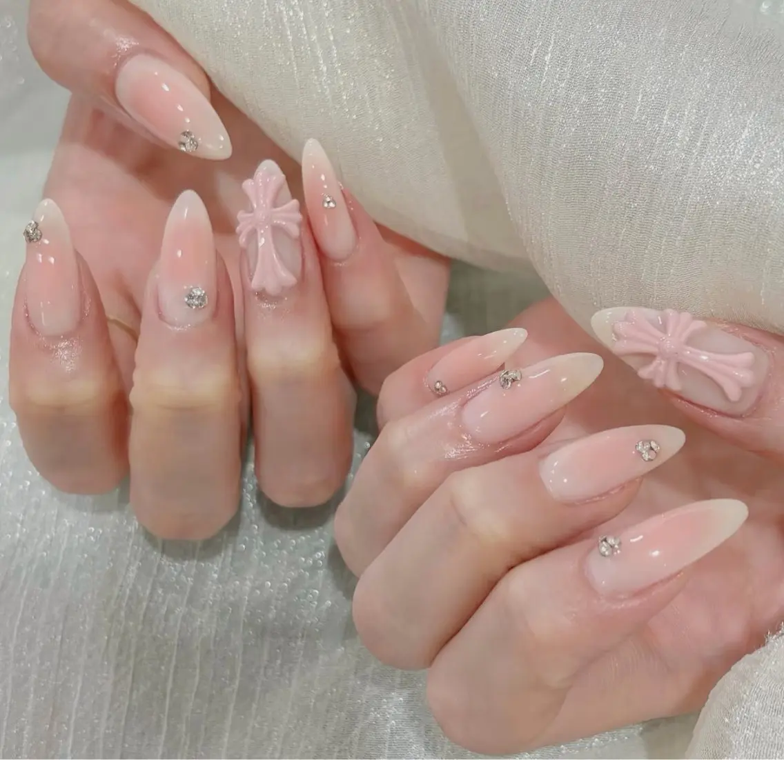ネイル オーロラネイル べっ甲ネイル チークネイル 成人式 長さ出し ハンドネイル ハンドケア For you. Nail Salonのネイルデザイン