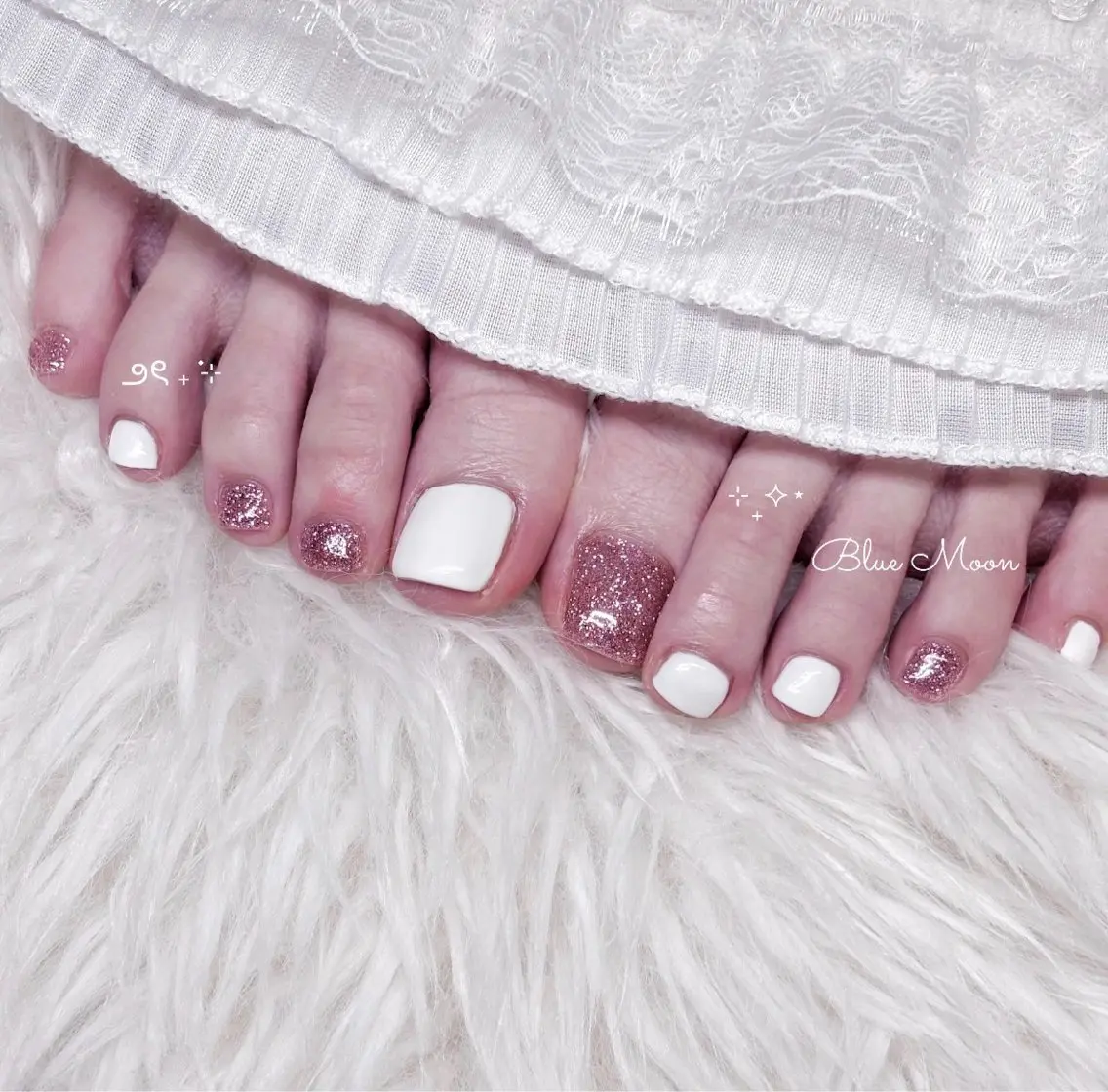 ネイル フットネイル nail salon Blue Moonのネイルデザイン