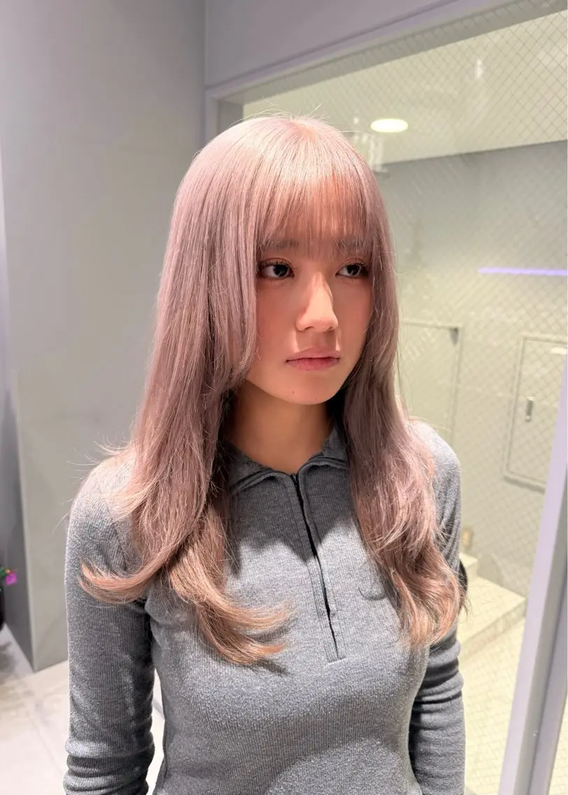 ロング カラー ヘアカラー トリートメント ヘアセット ハイトーンレイヤー 顔まわりSOTAのヘアスタイル