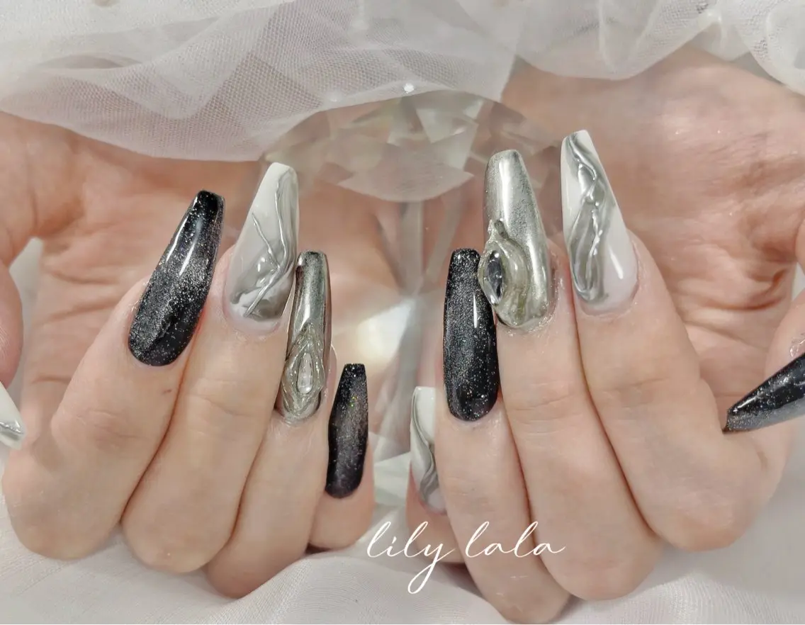 ネイル オーロラネイル クリアネイル フラッシュネイル ジェルネイル グラデーション ハンドネイル Amee Nail Salonのネイルデザイン