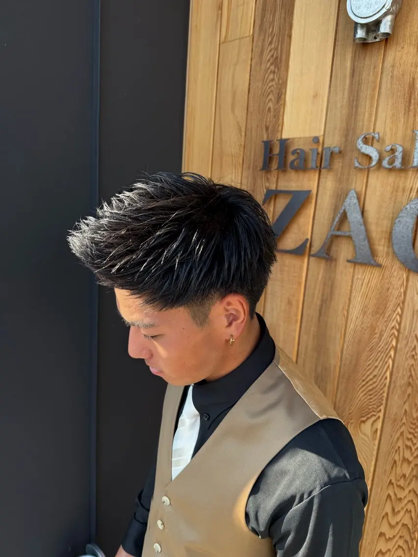 ショート メンズ モヒカン 糸山 大輔のヘアスタイル