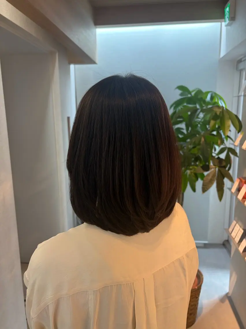 ミディアム レイヤーカット カット ヘアカラー トリートメント CHINATSU /木場のヘアスタイル