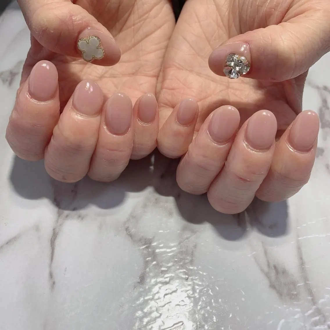 ネイル ハンドネイル Ally's Nailのネイルデザイン