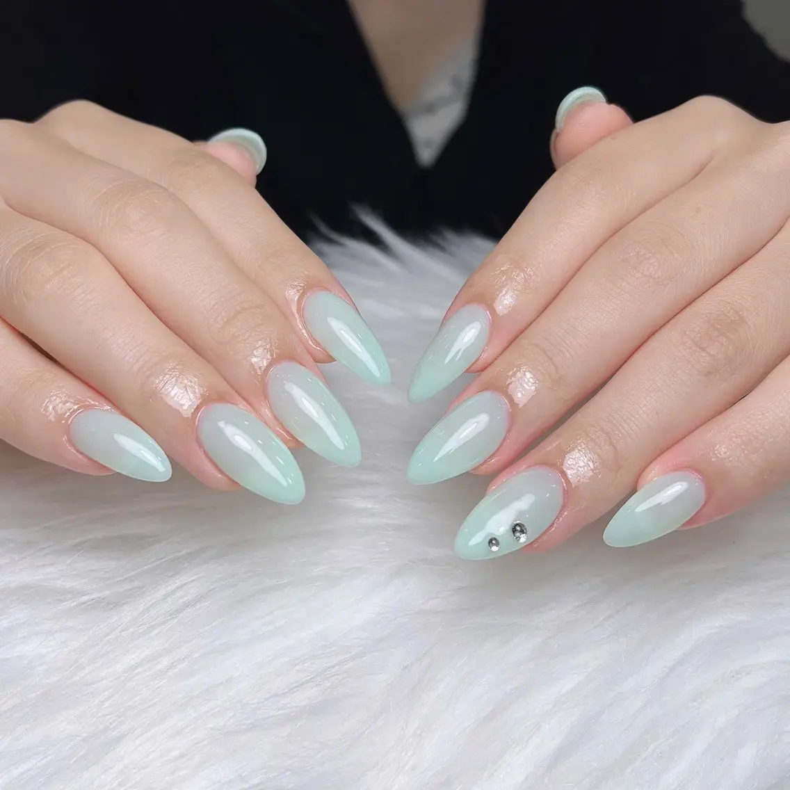 ネイル アートネイル オーロラネイル フレンチネイル ジェルネイル グラデーション ハンドネイル Sora nail 長さ出し専門店のネイルデザイン
