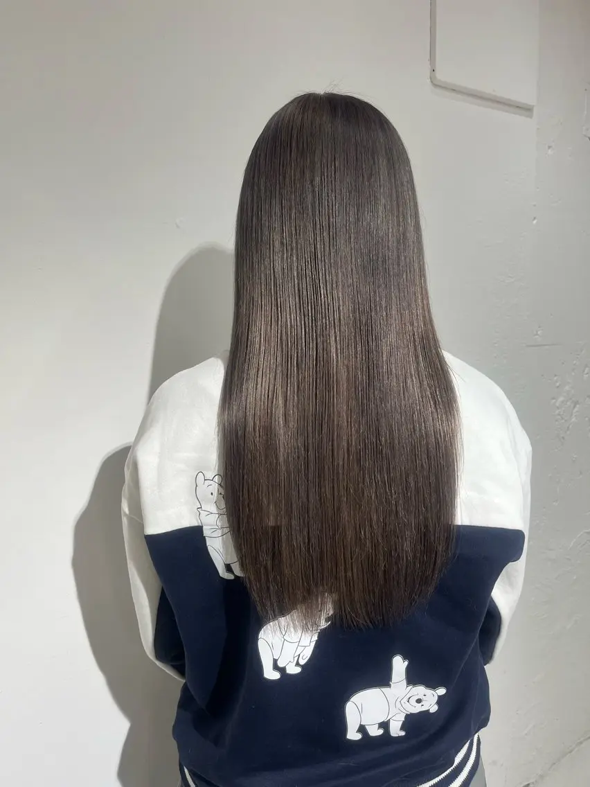 ロング ヘアカラー 中島 沙也加のヘアスタイル