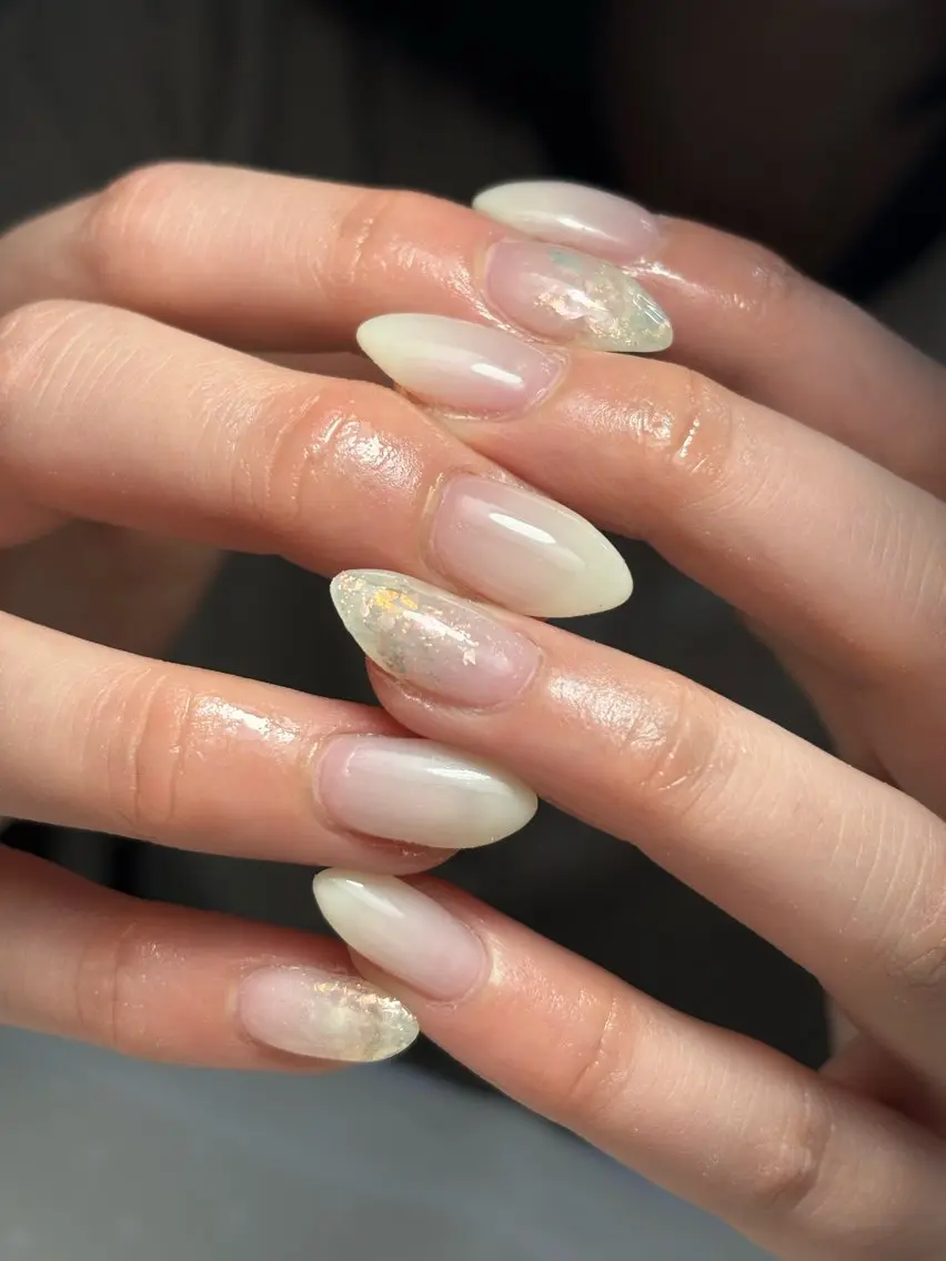 ネイル ハンドネイル フットネイル ✴︎ Delightのネイルデザイン