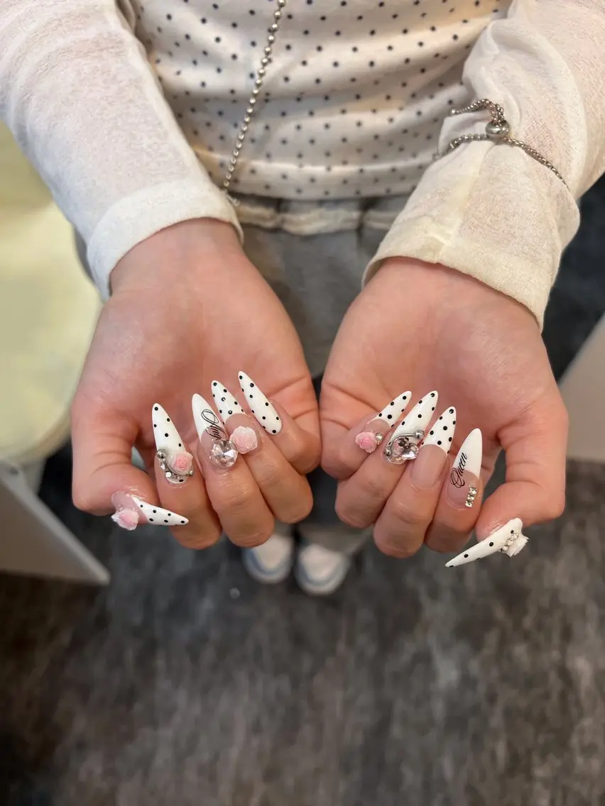 ネイル オーロラネイル ボルドー ブラウン 氷ネイル・うるうるネイル キラキラネイル ハンドネイル Sora  Nail 長さ出し専門店のネイルデザイン