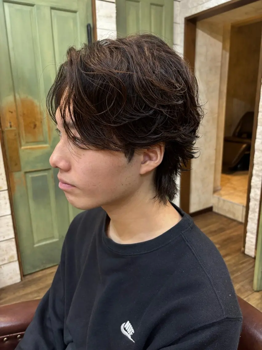 パーマ メンズ センターパート カット 🕊️あやか レイヤー/メンズのヘアスタイル