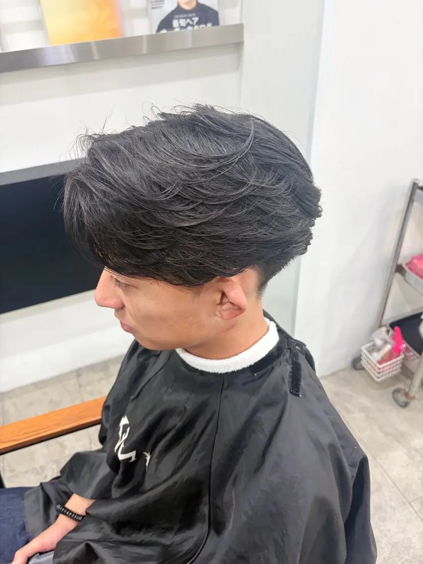 メンズ センターパート フェザーパーマ メンズパーマ カット 静岡 / 毛流れ特化 /メンズヘア/真大のヘアスタイル