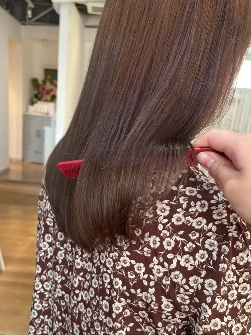 セミロング カラー 透明感カラー グレージュ RINNO🌷透明感 カラー/髪質改善のヘアスタイル