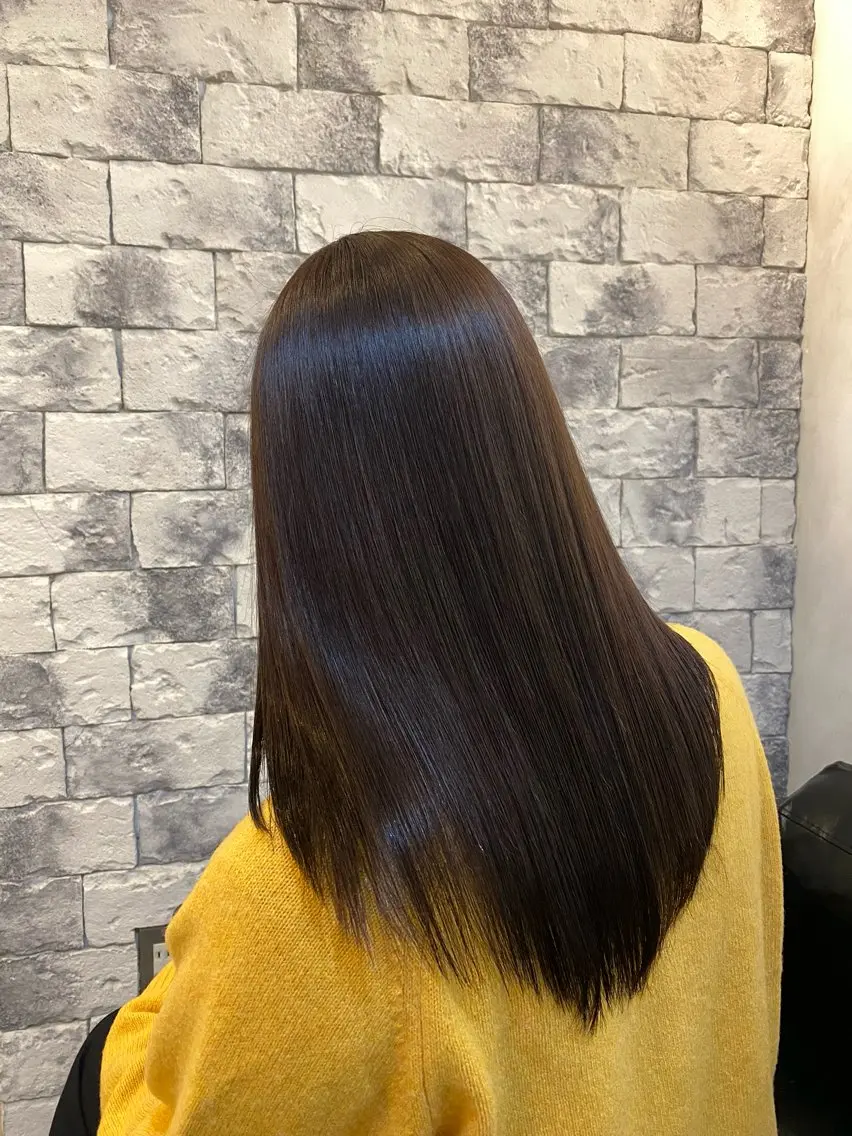 セミロング 髪質改善 トリートメント 酸性ストレート カット 縮毛矯正 トリートメント ヘッドスパ 美髪矯正 🌈髪質改善 山下のヘアスタイル