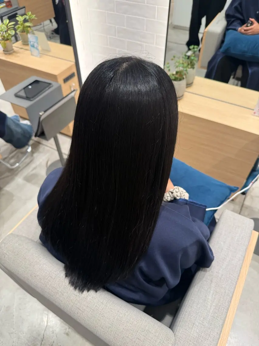 ロング カラーモデル募集中 ️🩵小林沙瑛のヘアスタイル