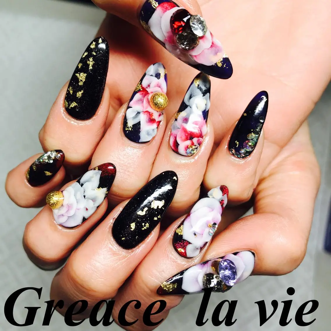 ロング カラー パーマ ヘアアレンジ キッズ ネイル マツエク・マツパ 成人式 成人式 成人式 Greace  la vieのネイルデザイン
